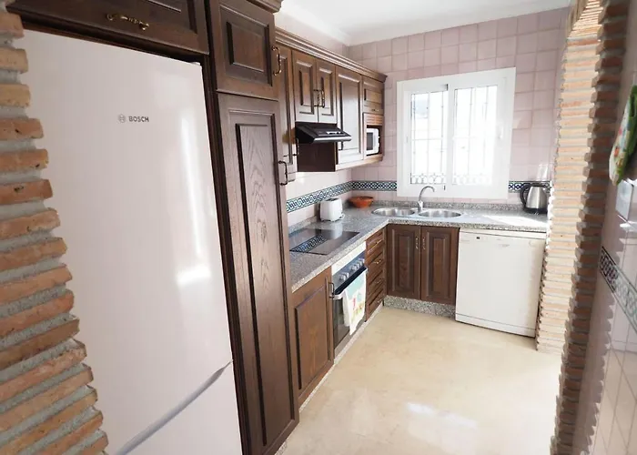 Paradise - Dalias Willa